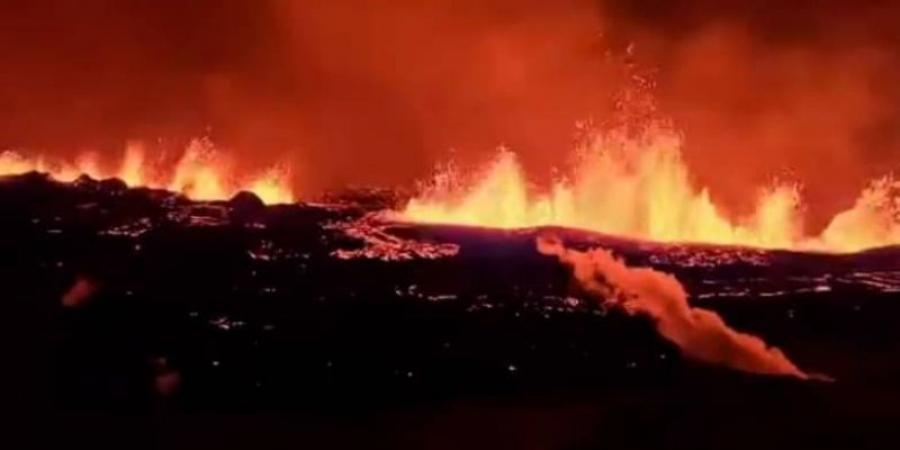 آيسلندا.. ثوران بركان في شبه جزيرة ريكيانيس - محتوى بلس